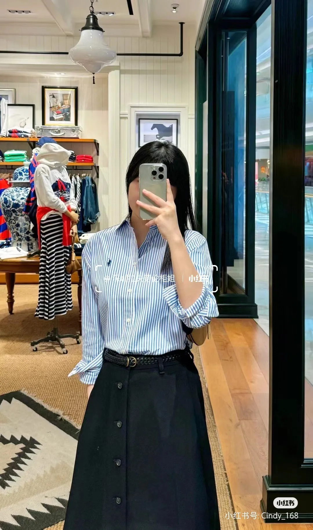 P260 💰 "Top quality" Style number: 8082# [Ralph Lauren classic basic new old money style striped shirt long sleeves] ✅Ralph Lauren Ralph Lauren colorful style old money style cotton poplin striped casual shirt long sleeves ✅Top ceiling quality ZP original development You can compare with the real thing at will ✅100% restored workmanship The entire garment is covered with seams and clean edges Curved triangular bifurcation ✅100% cotton poplin cotton Smooth to the touch Pre-car wash treatment The yarn is tighter ✅Customized dyed original pearlescent white bottom buttons, large and small zoning, vertical phoenix eyelets ✅Special shaped chiffon foil inside the collar door tube, not easy to deform and pull ✅Refreshing colorful striped shirt, salty or sweet, daily travel, extremely high production rate, customized style ✅The upper body looks much better than the real thing, can be worn alone or worn in all seasons, highly recommended for goddesses, size: S-XL, color: red, blue, green